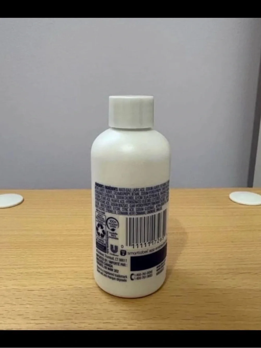 27 Count of Dove Mini Body Wash